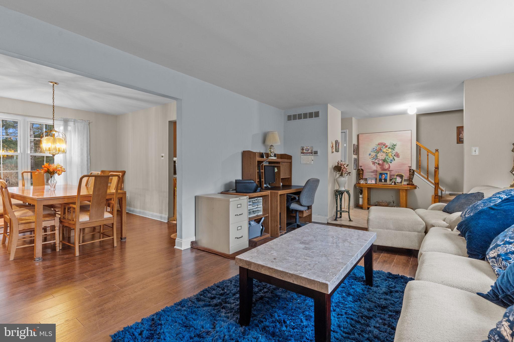 VICTORIA GLEN - Residential