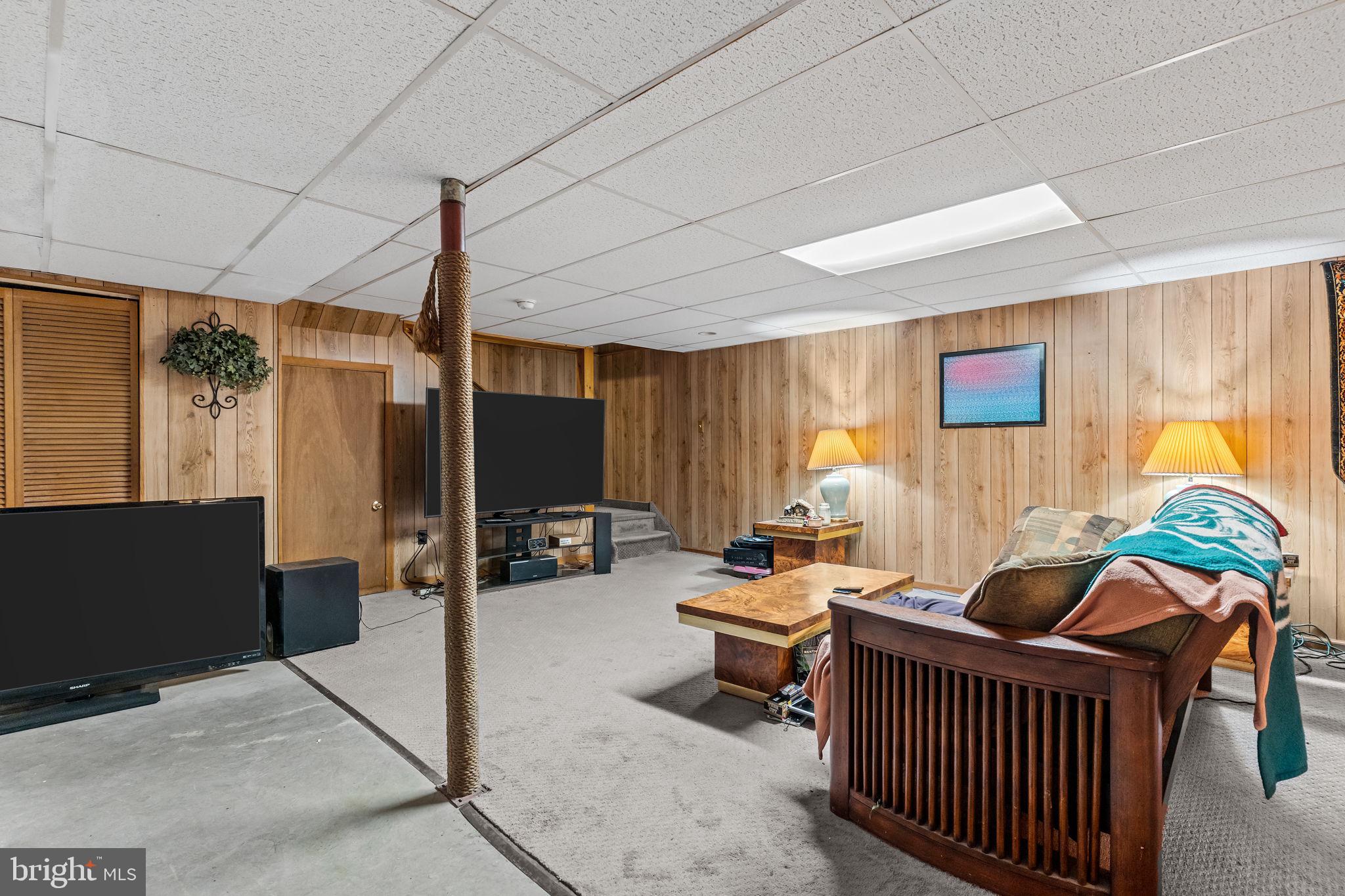 VICTORIA GLEN - Residential