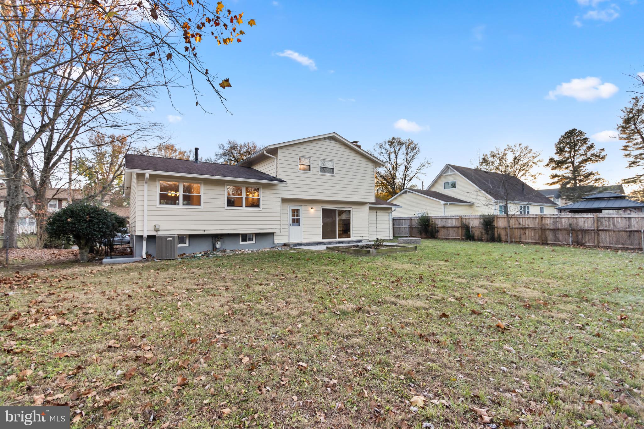 NORTHAMPTON - Residential