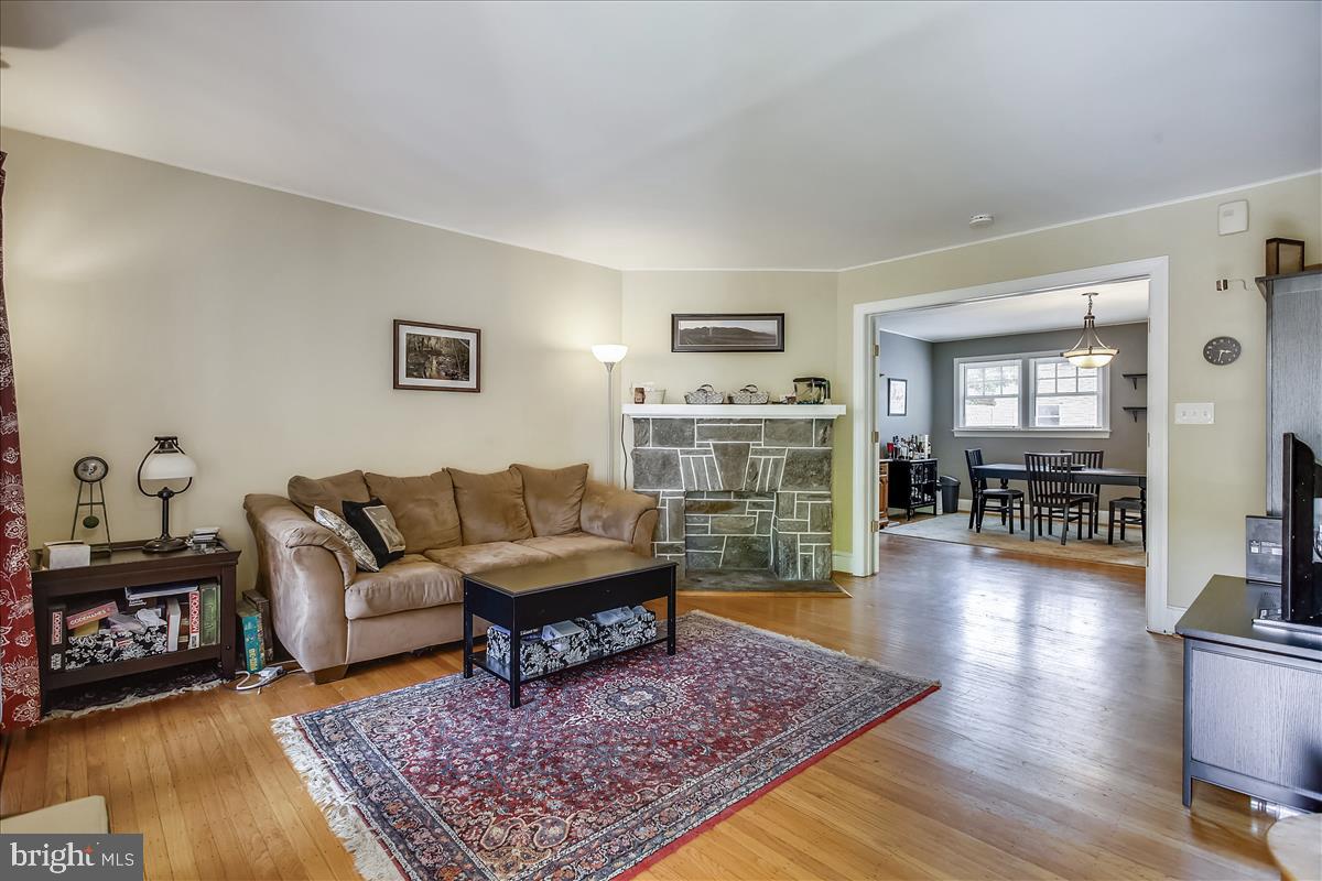 EDNOR GARDENS HISTORIC DISTRICT - Residential