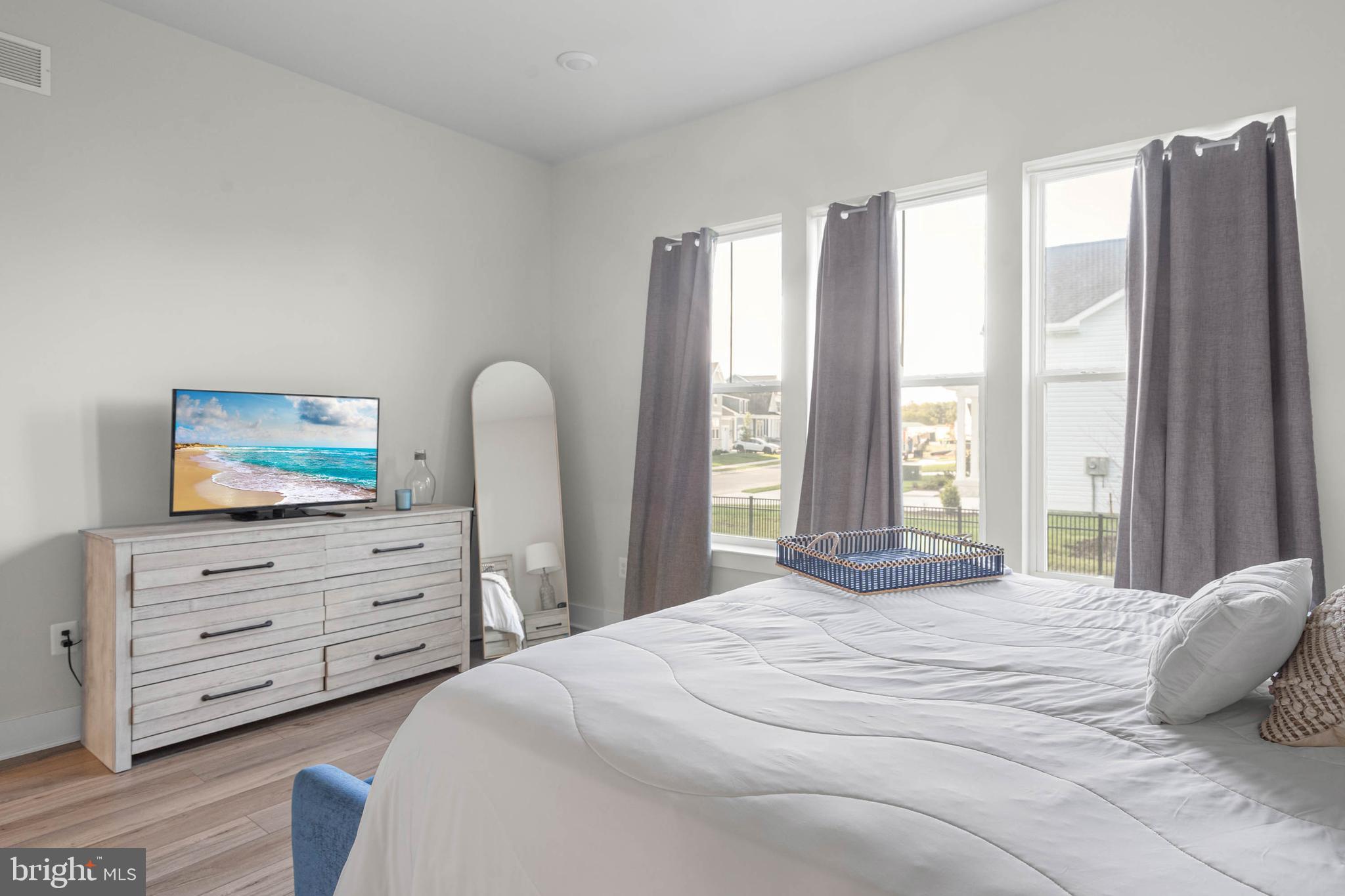 CHASE OAKS - Residential