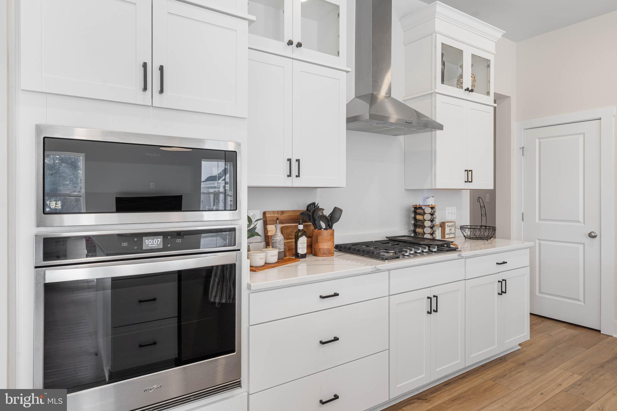 CHASE OAKS - Residential