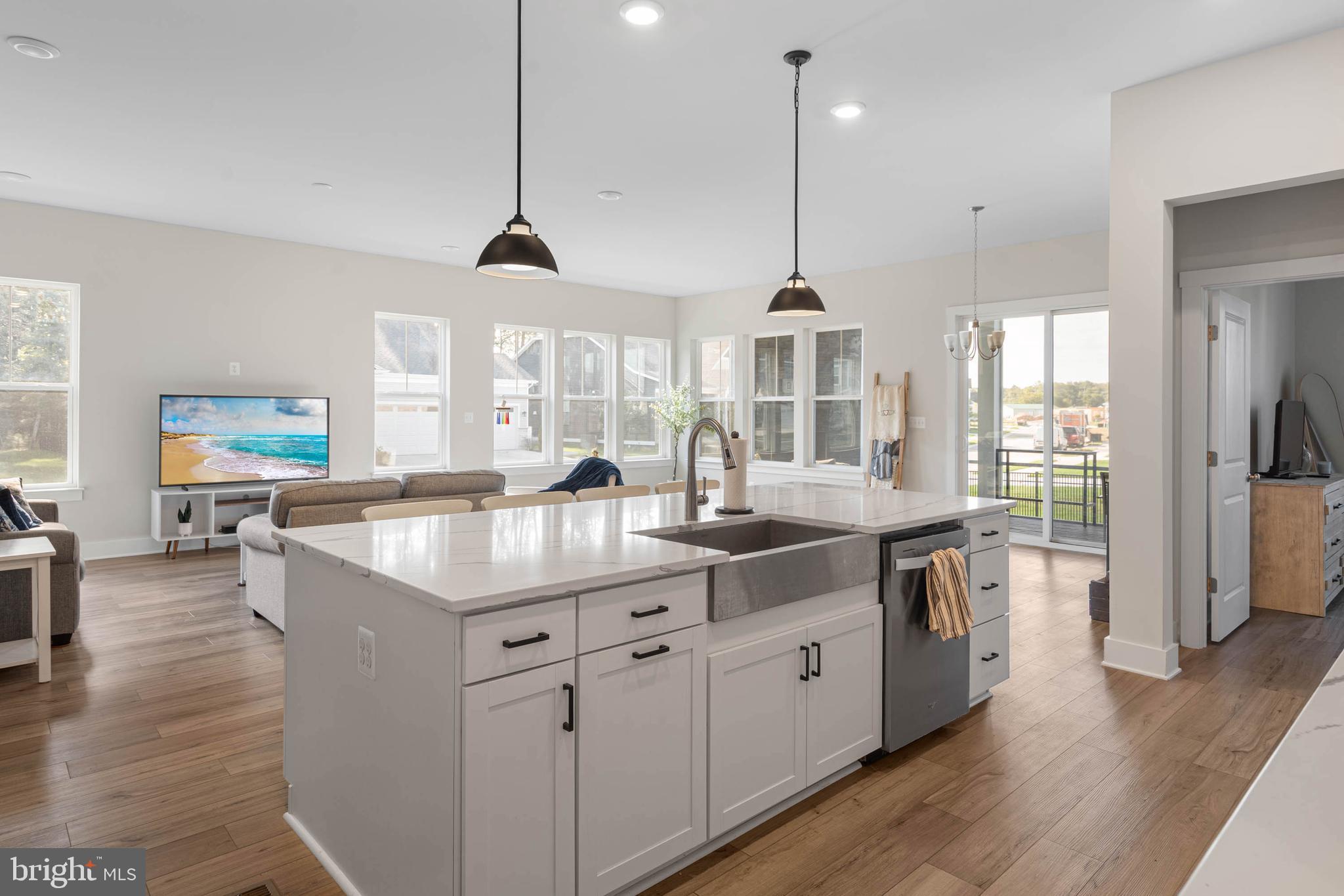 CHASE OAKS - Residential