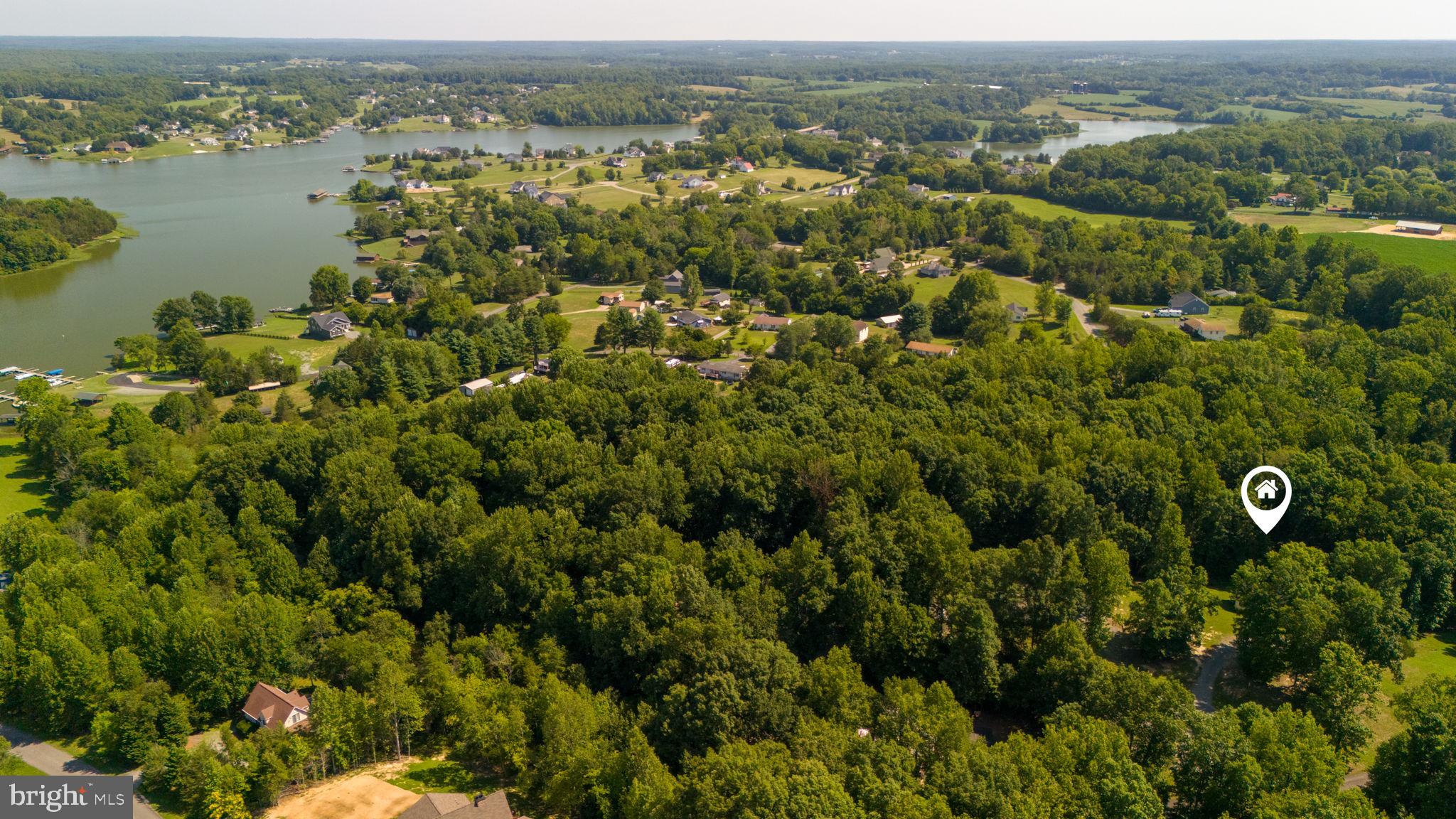 SUNNING HILLS - Residential