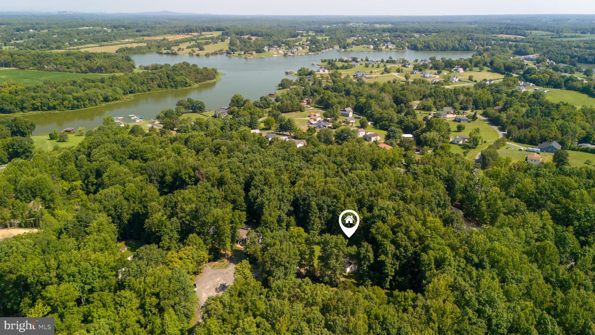 SUNNING HILLS - Residential