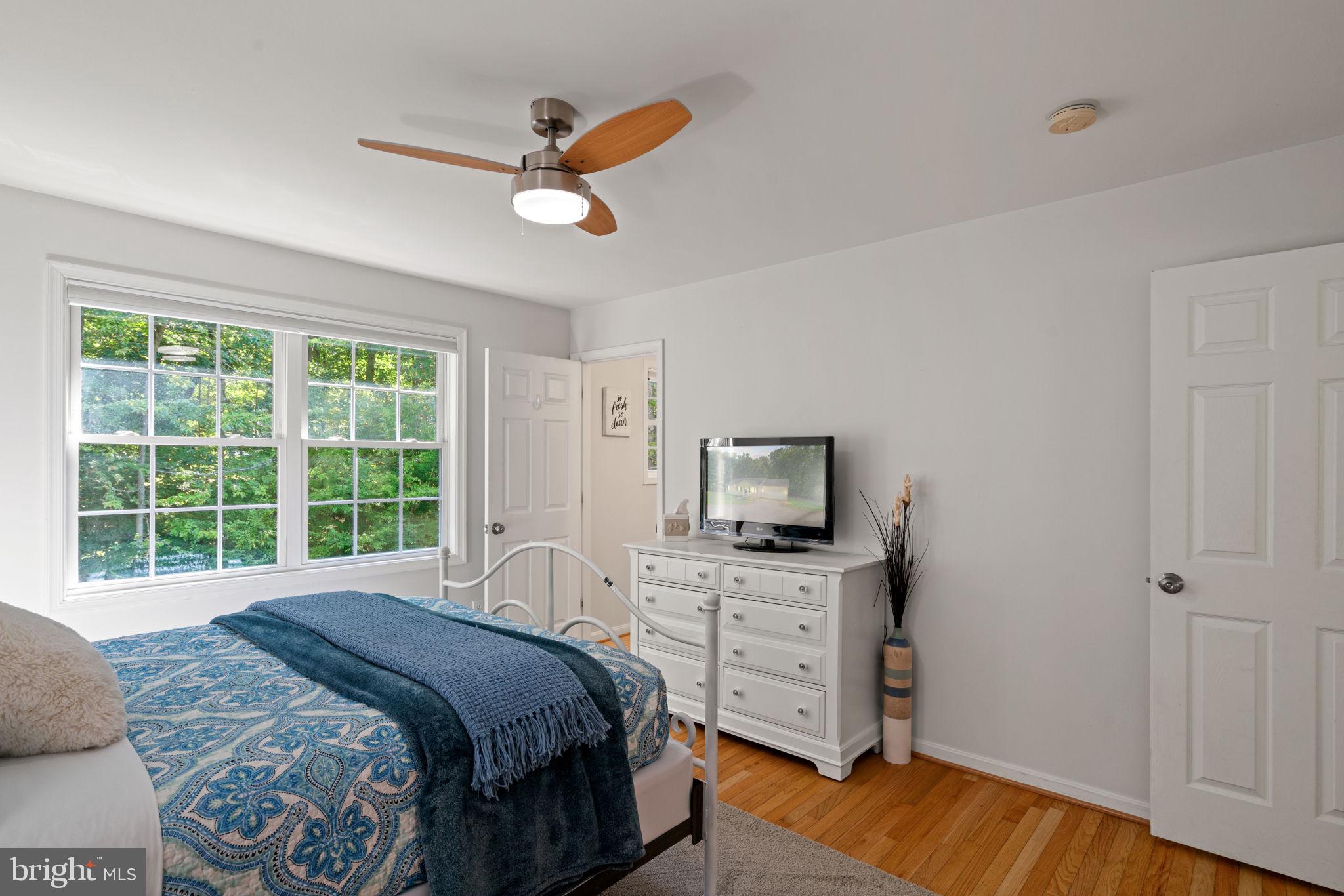 SUNNING HILLS - Residential