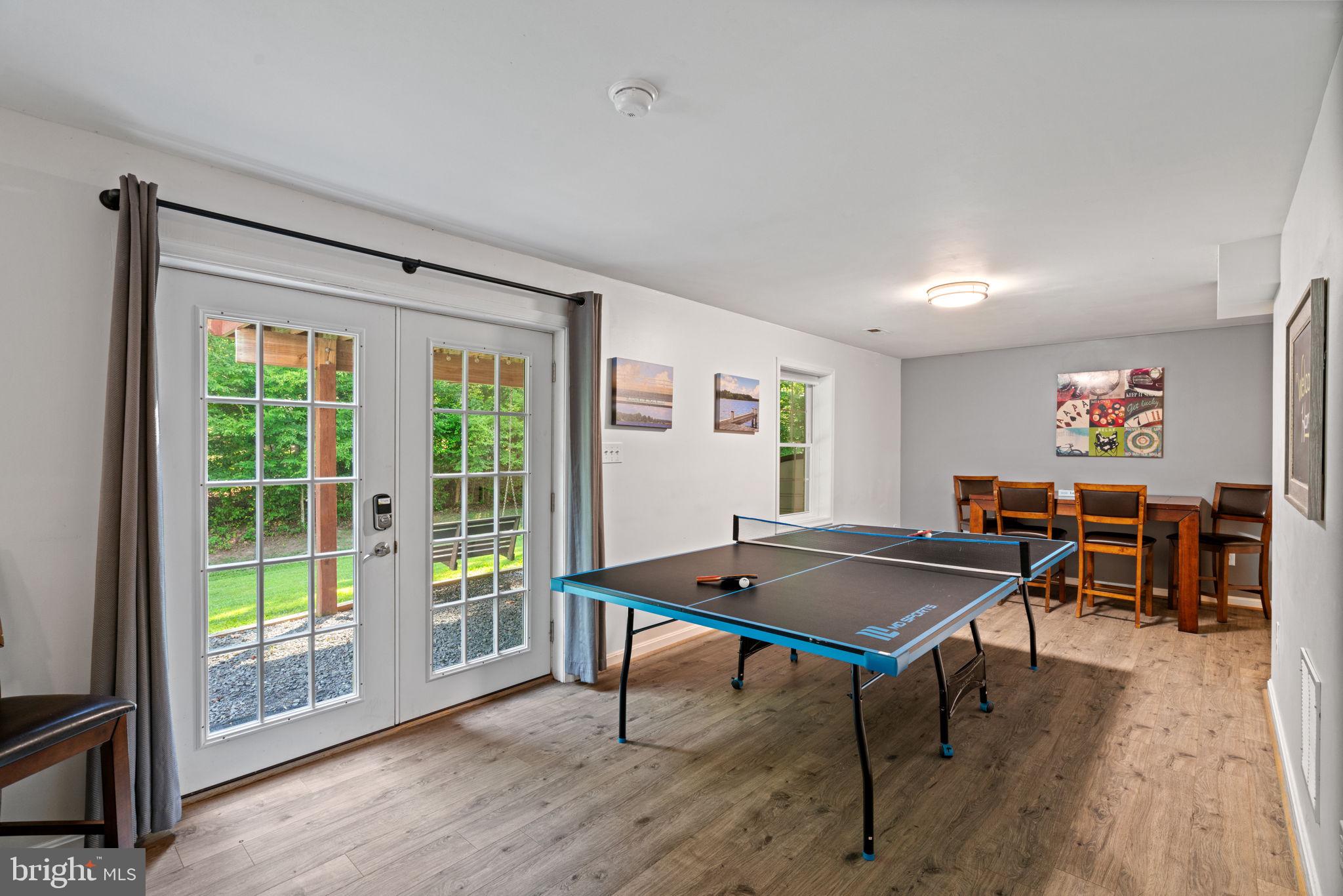 SUNNING HILLS - Residential