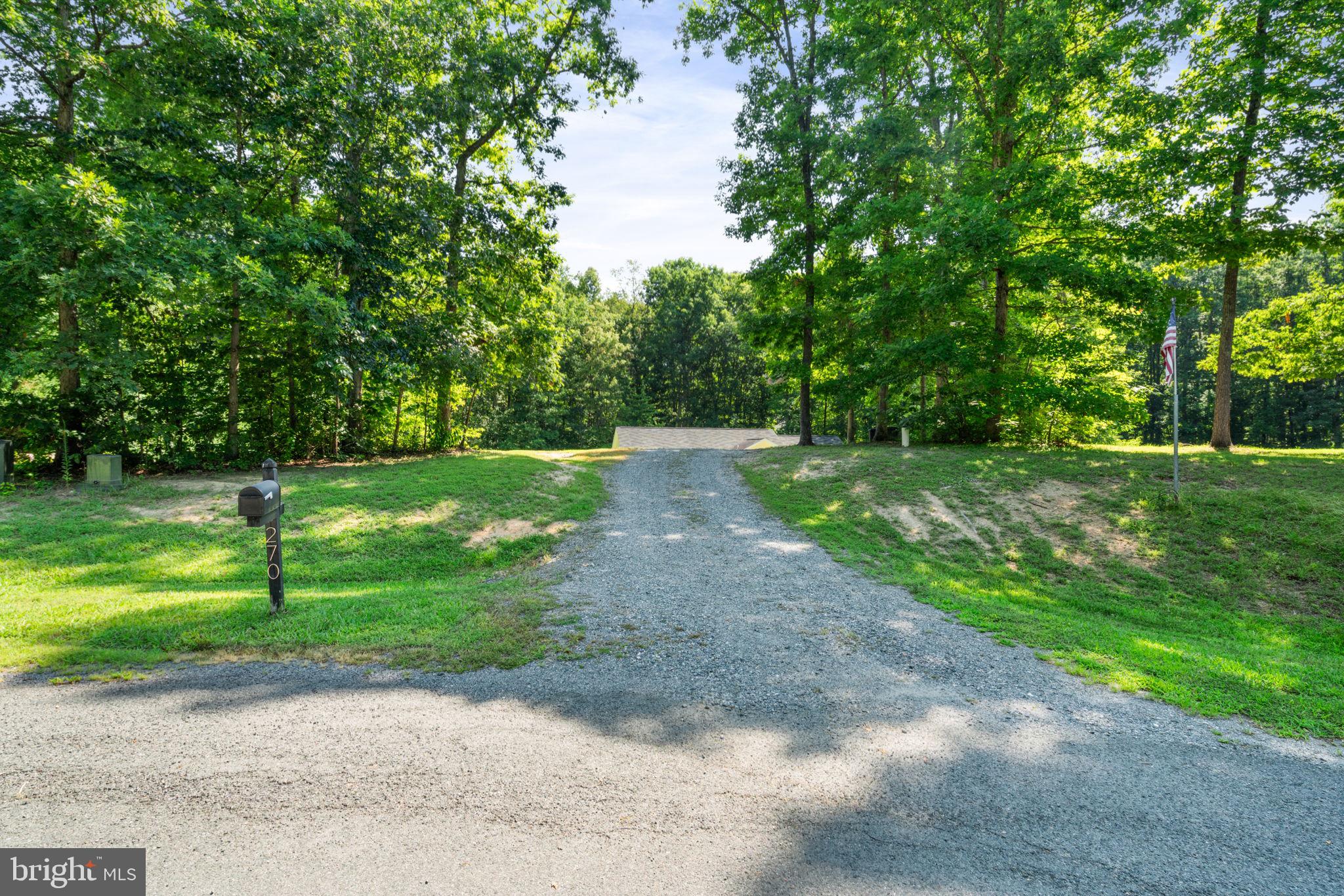 SUNNING HILLS - Residential