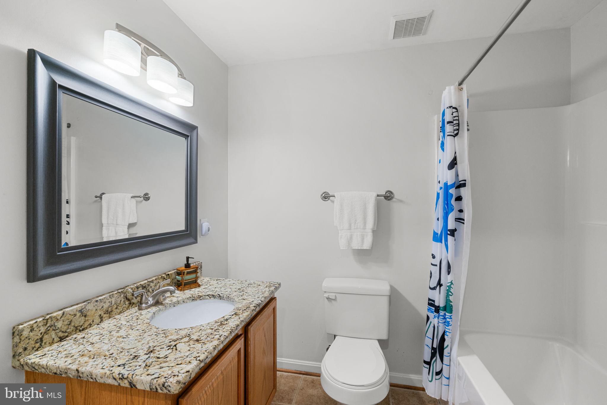 SUNNING HILLS - Residential