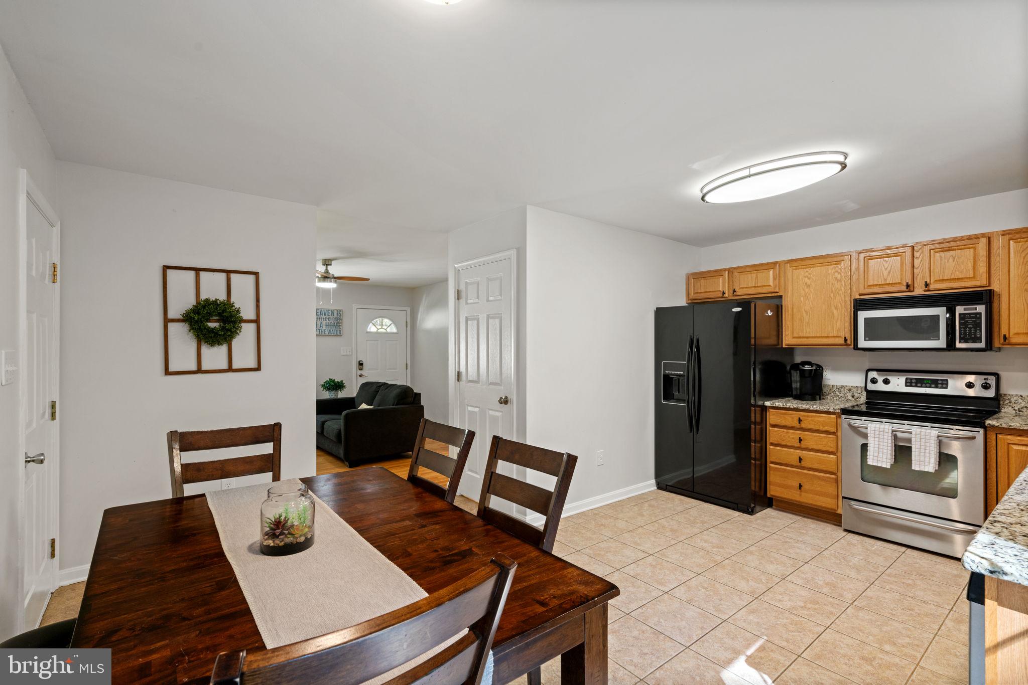 SUNNING HILLS - Residential