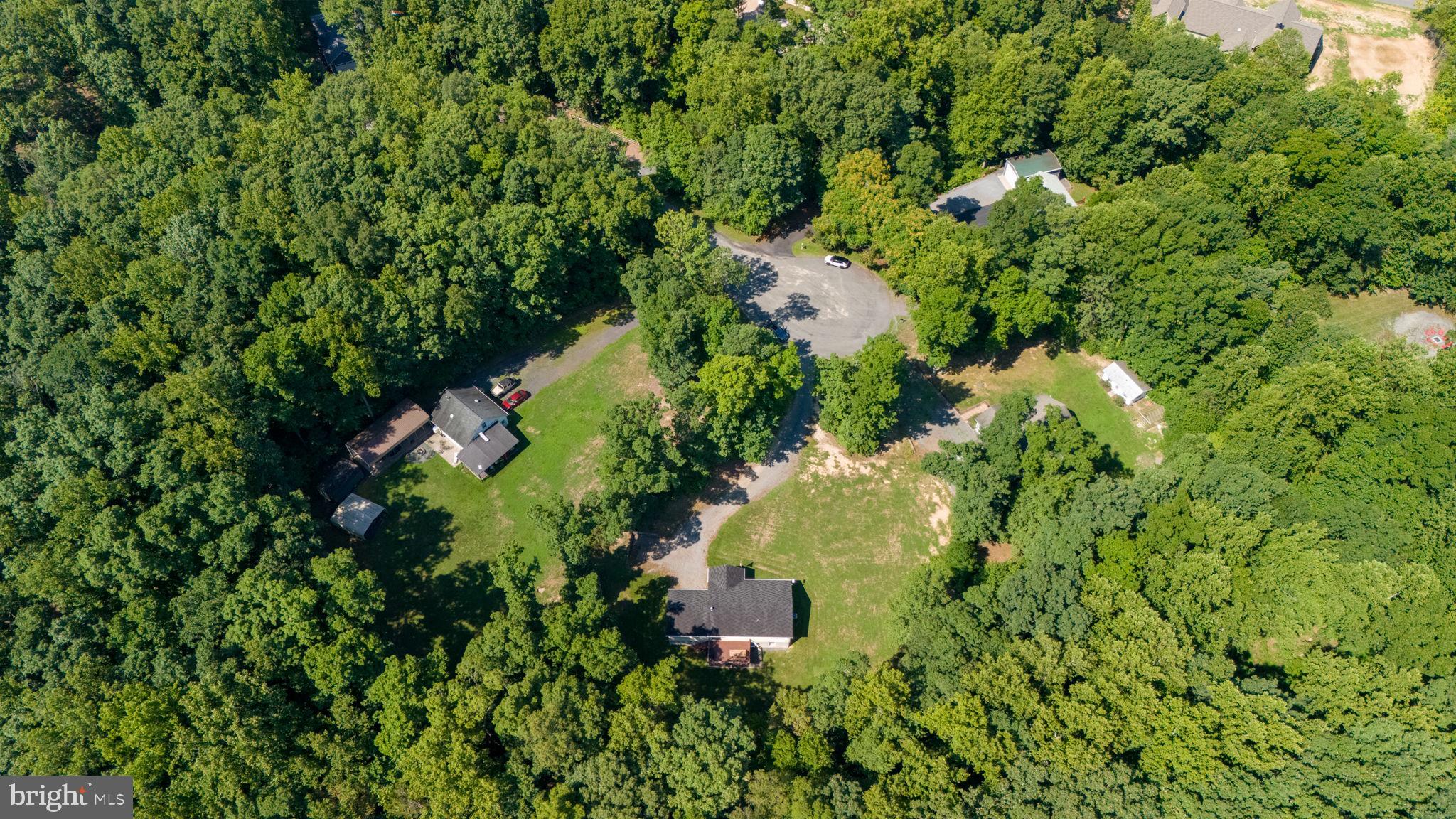 SUNNING HILLS - Residential