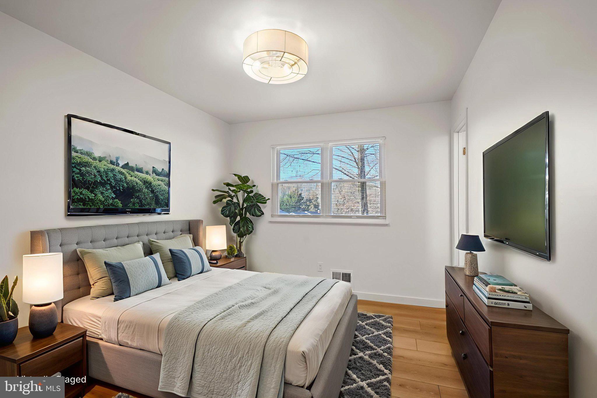 LANDHAVEN - Residential