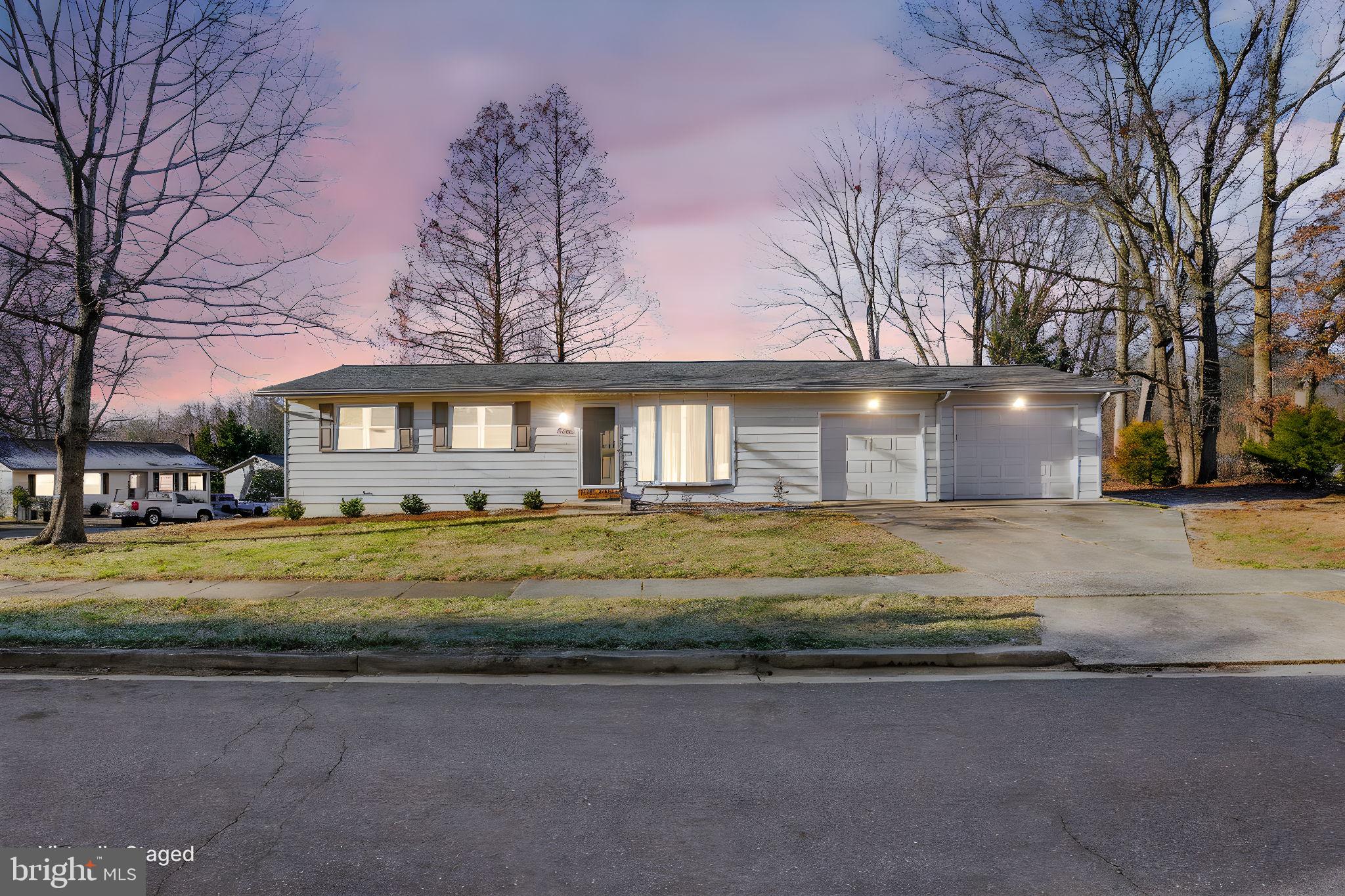 LANDHAVEN - Residential