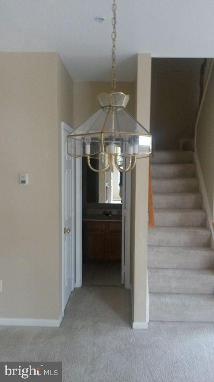 ASHBURN VILLAGE - Residential Lease