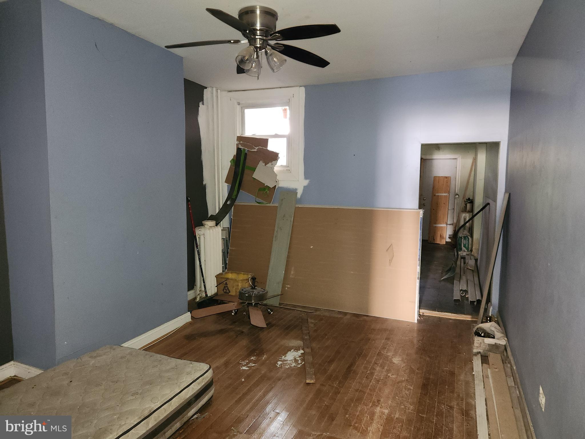 SANDTOWN-WINCHESTER - Residential