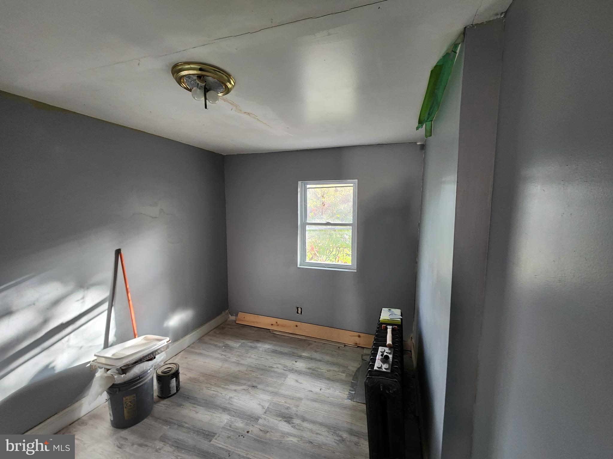 SANDTOWN-WINCHESTER - Residential