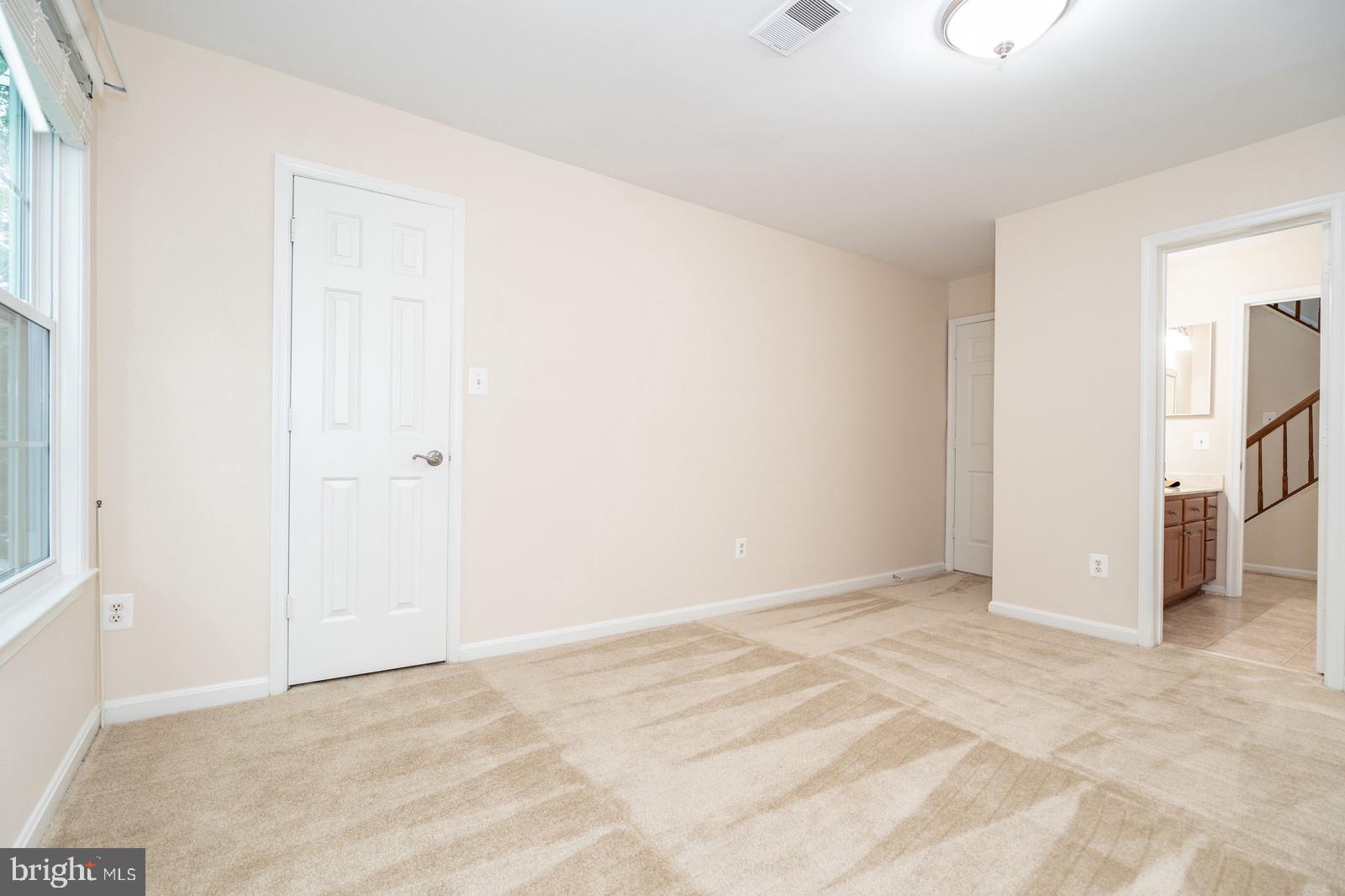 BRISTOL HOUSE - Residential Lease