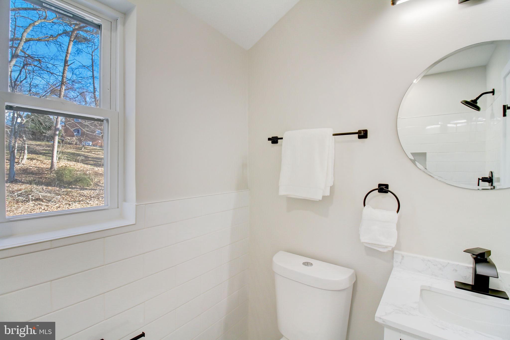 CAROLE HIGHLANDS - Residential