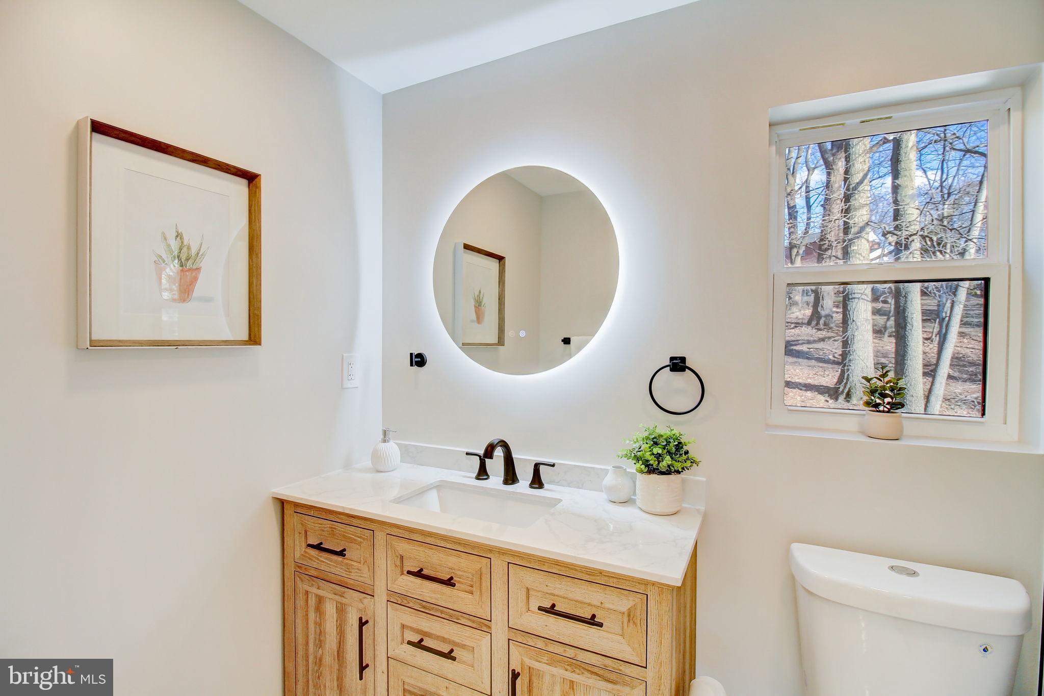 CAROLE HIGHLANDS - Residential