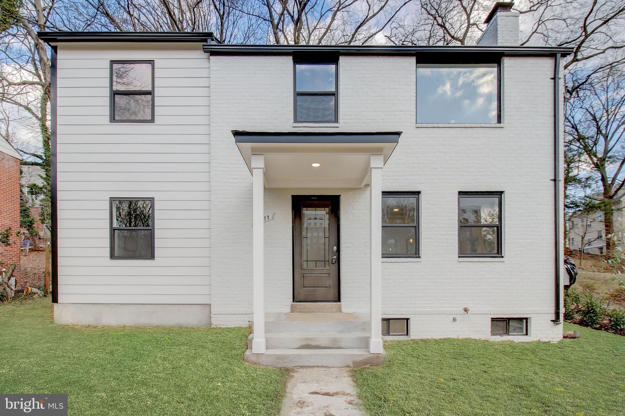 CAROLE HIGHLANDS - Residential