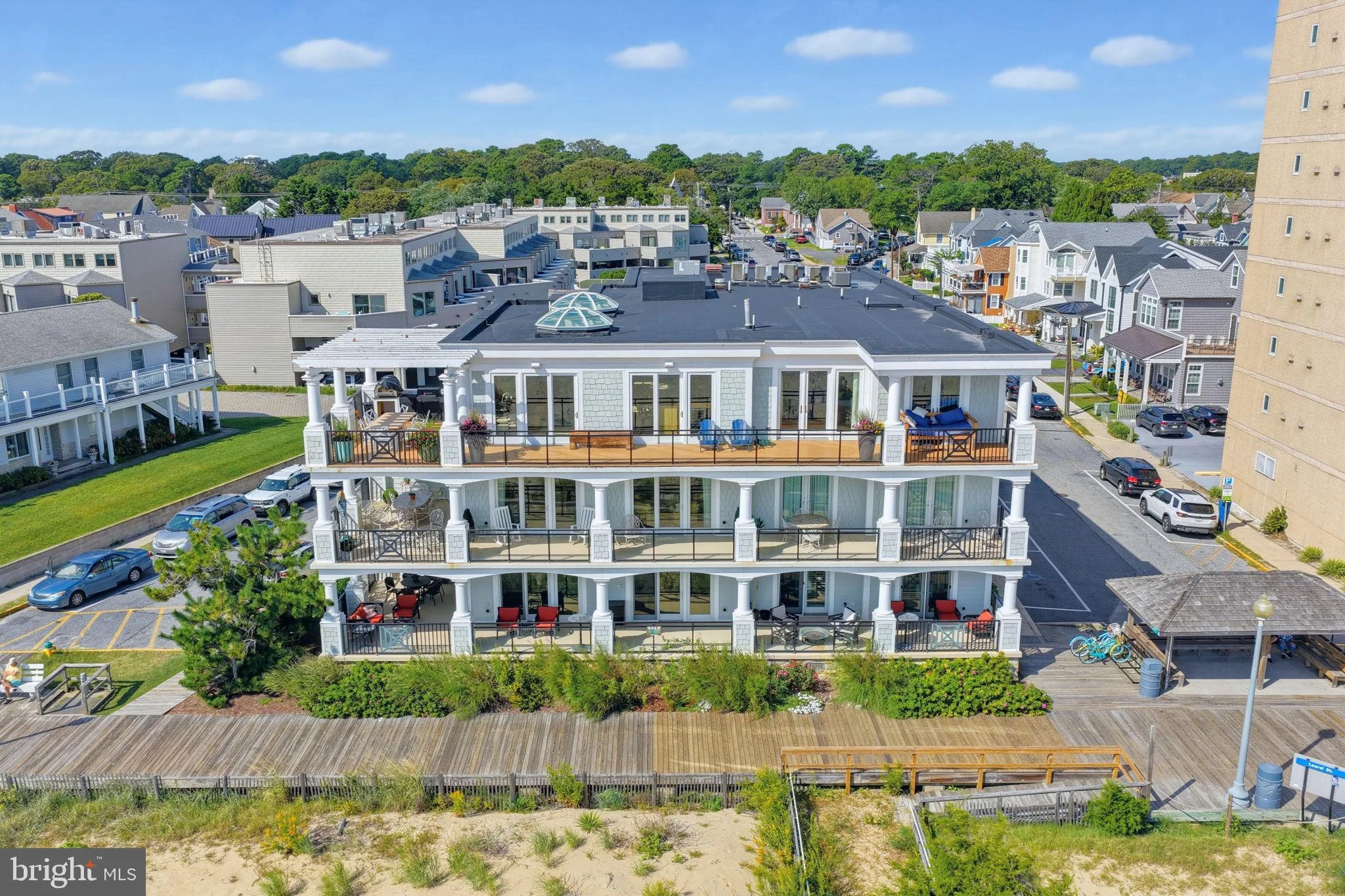 319 S Boardwalk Unit 1, Rehoboth Beach, DE 19971