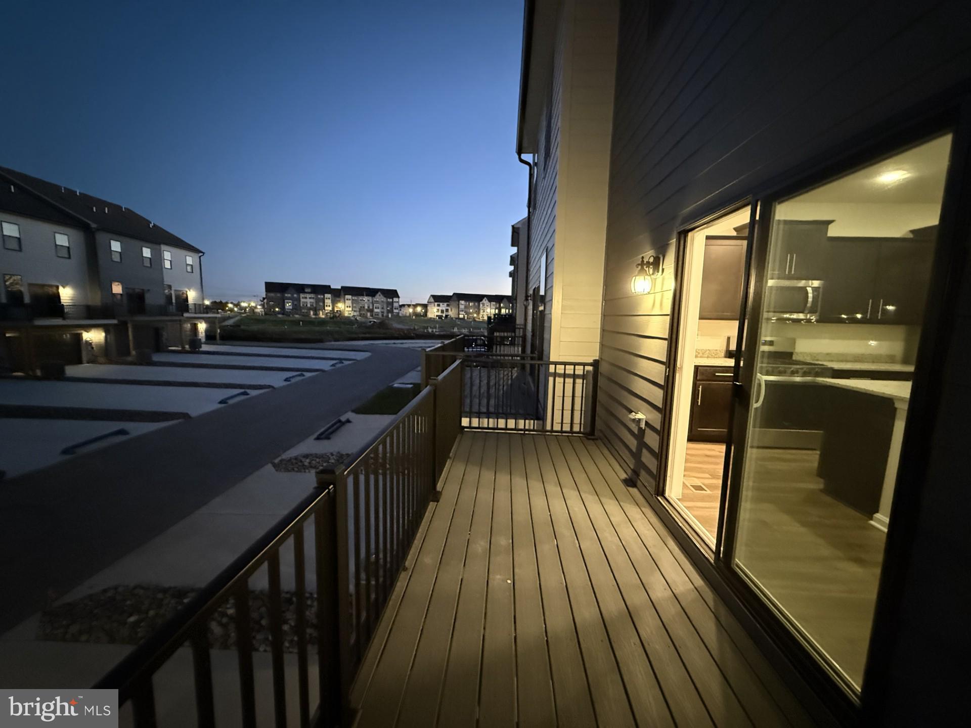 RENN QUARTER - Residential Lease