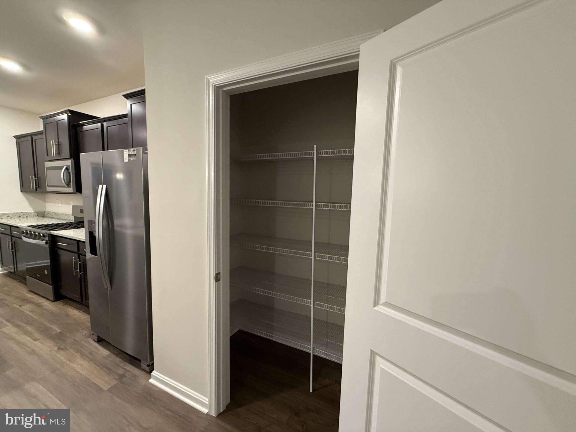 RENN QUARTER - Residential Lease