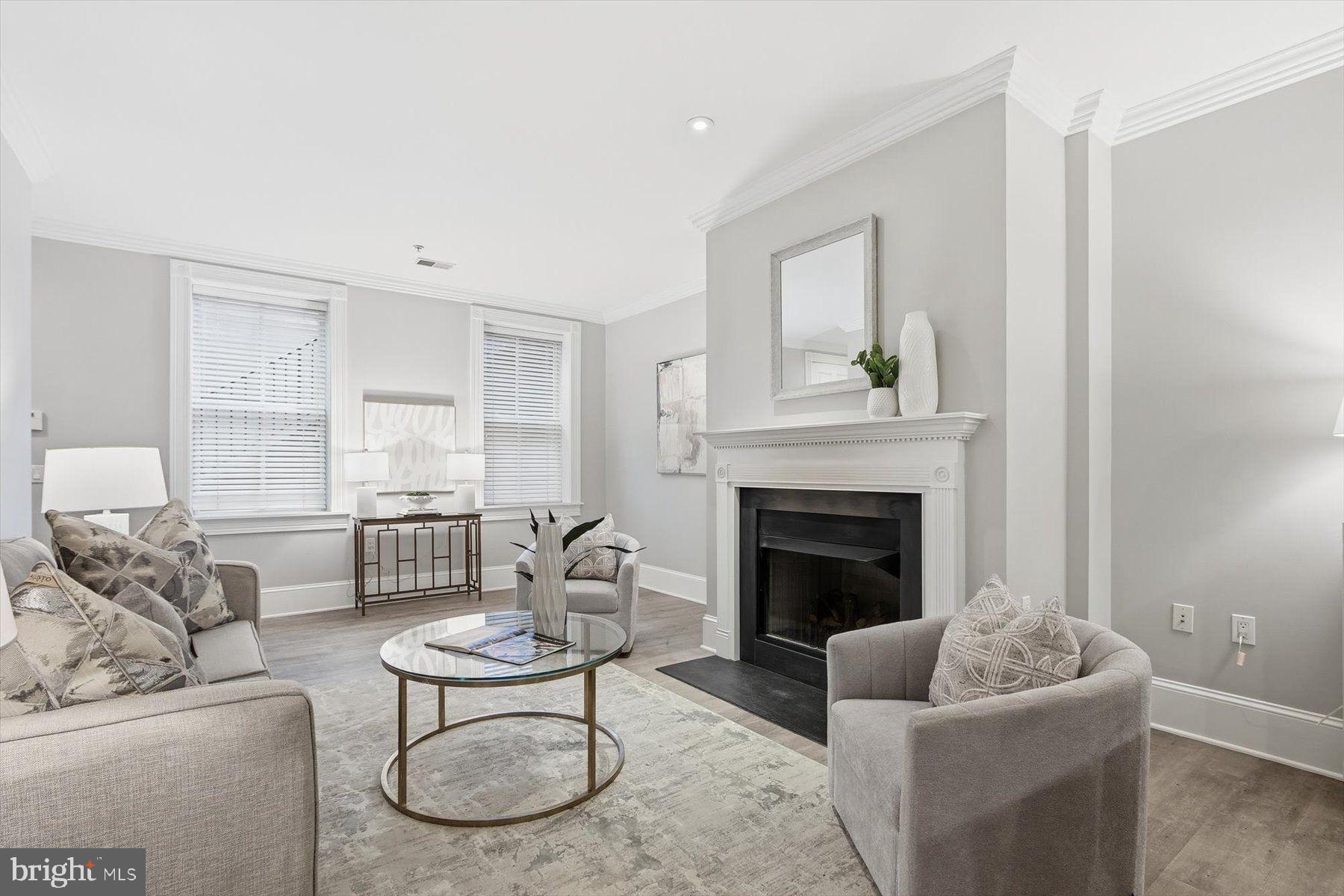 CAPITOL HILL - Residential