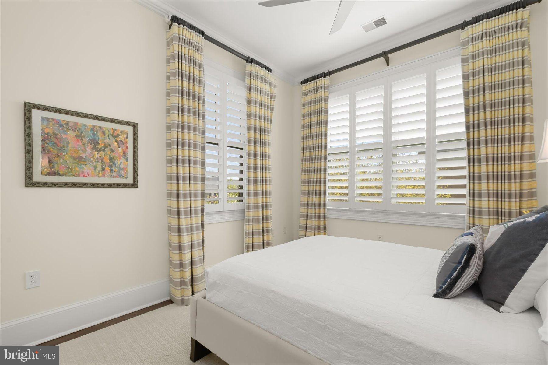 CAPITOL HILL - Residential