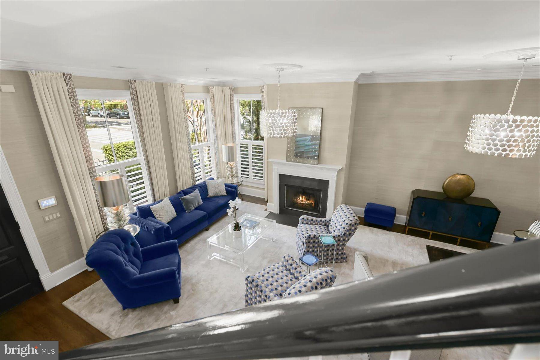 CAPITOL HILL - Residential