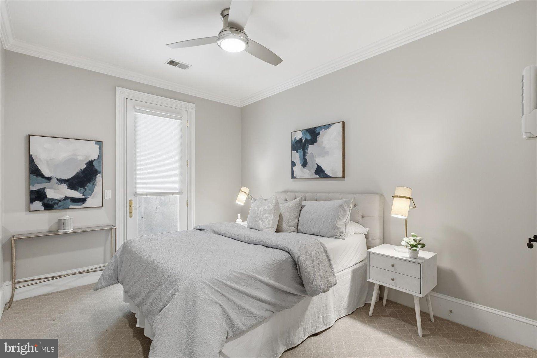 CAPITOL HILL - Residential
