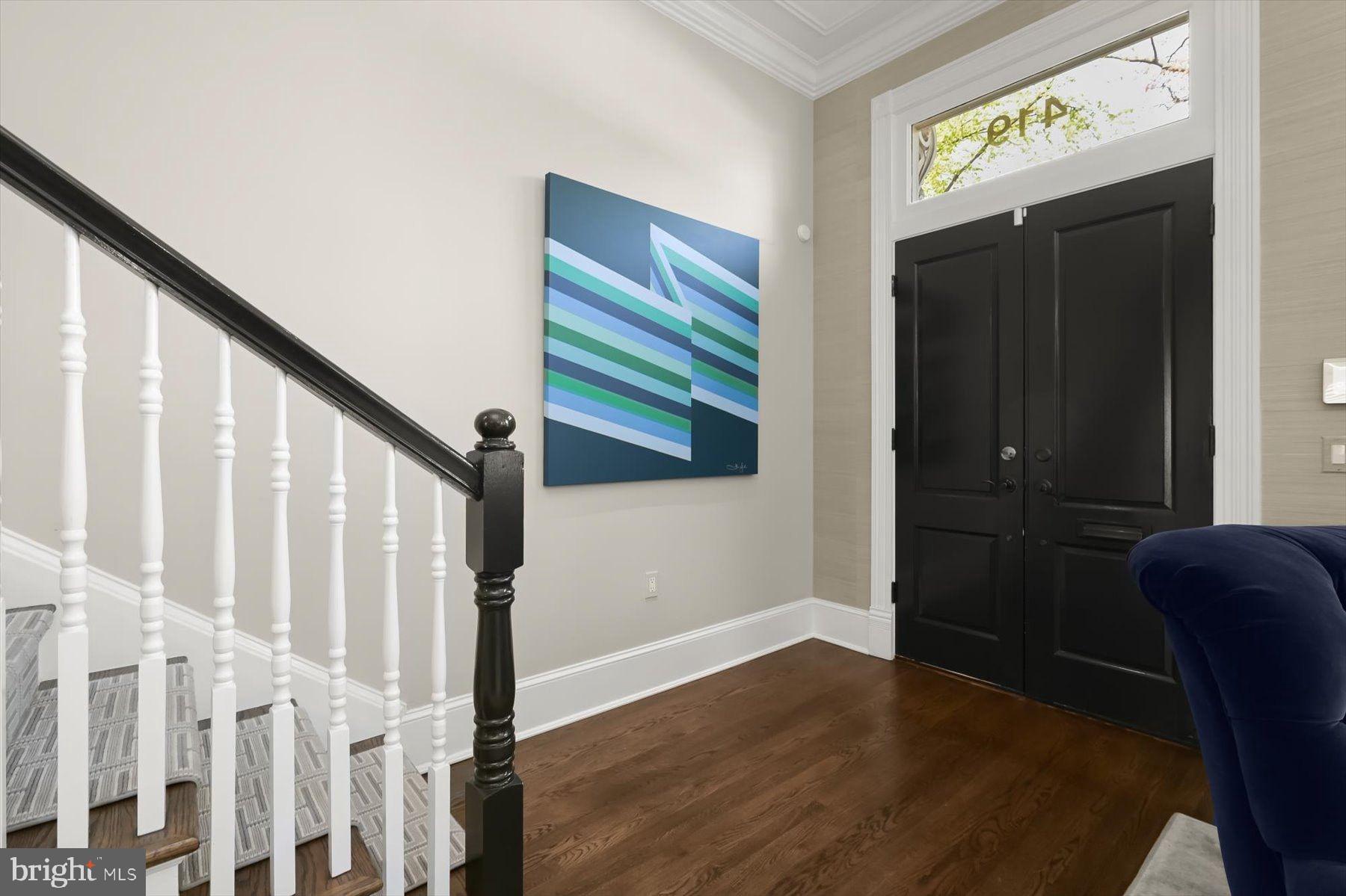 CAPITOL HILL - Residential