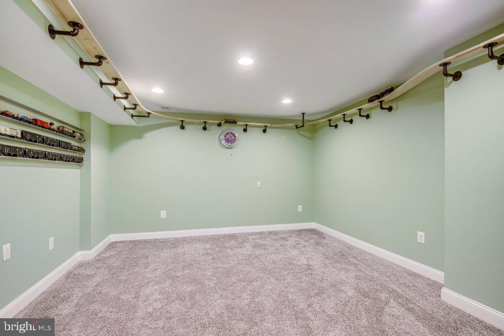 DOMINION VALLEY COUNTRY CLUB - Residential