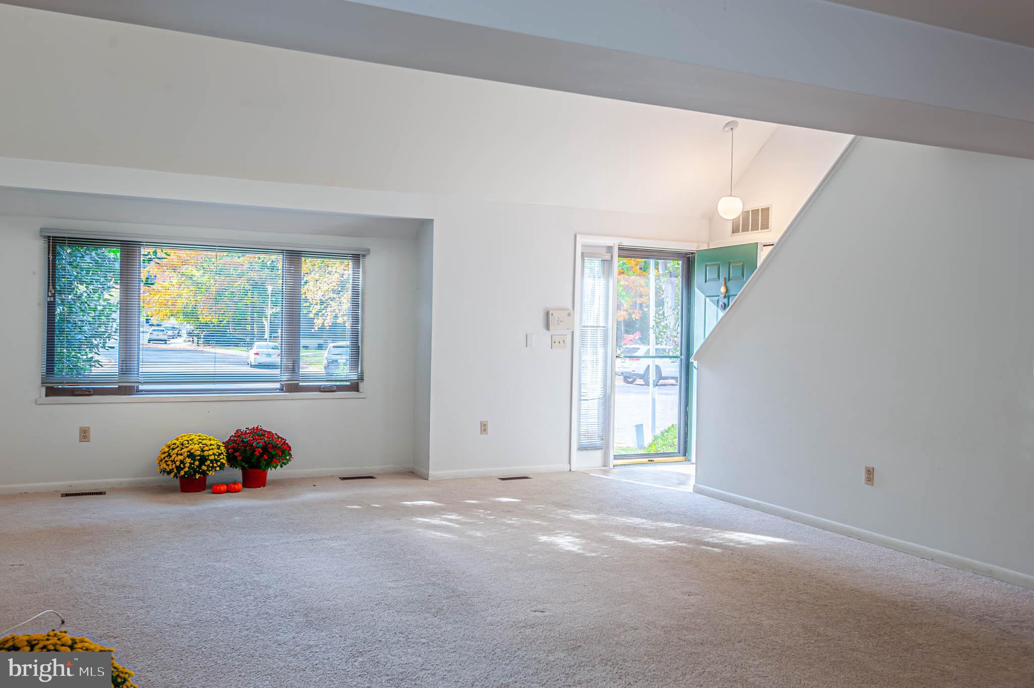 GEORGETOWN GROVE - Residential