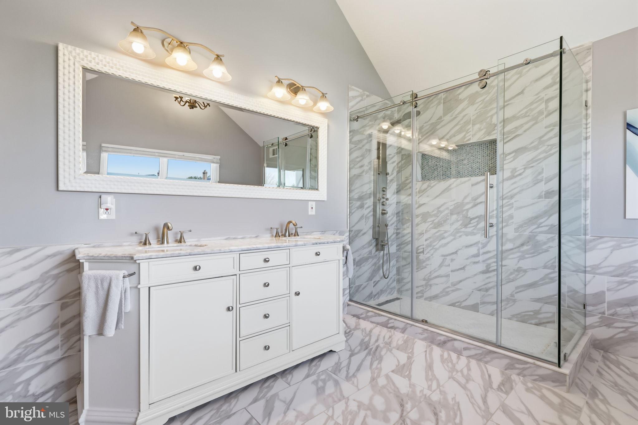 HEATHER RIDGE - Residential