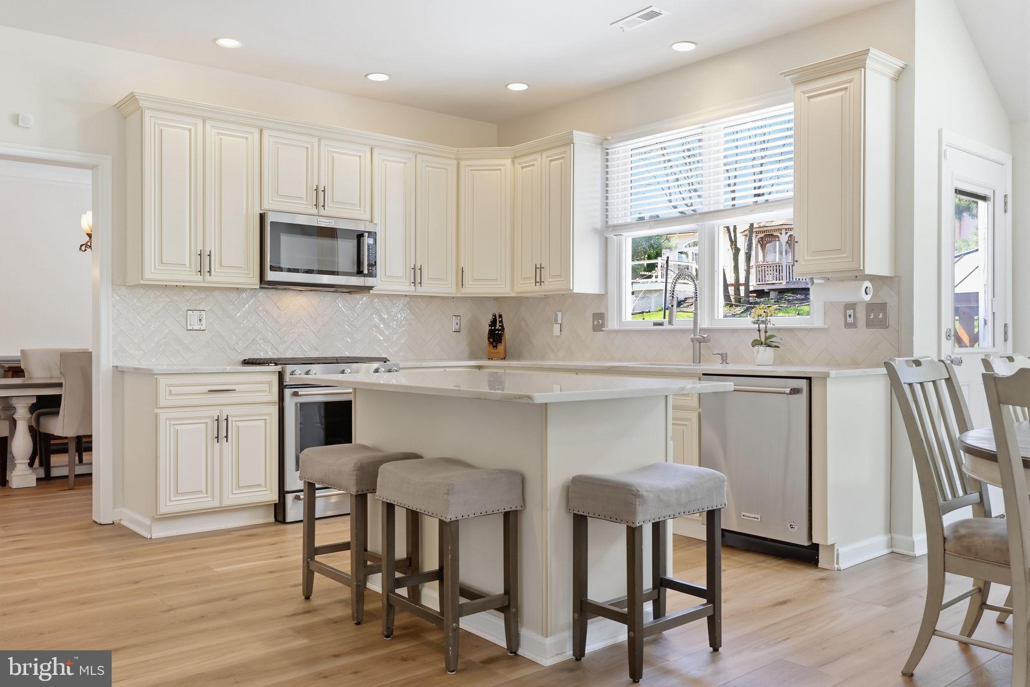 HEATHER RIDGE - Residential