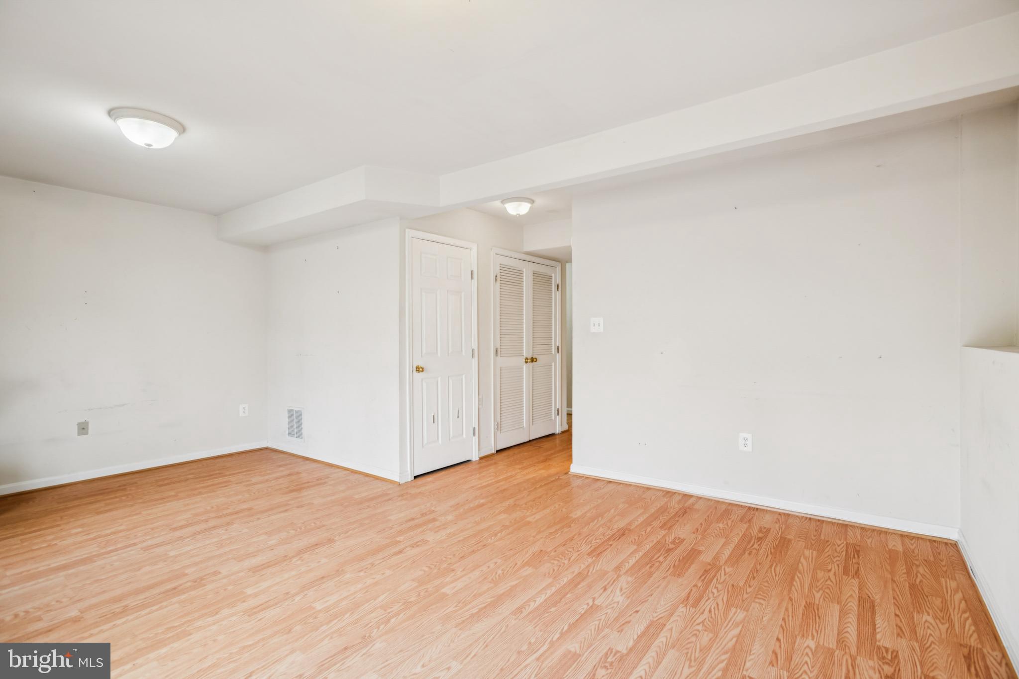 CROSSROADS VILLAGE - Residential