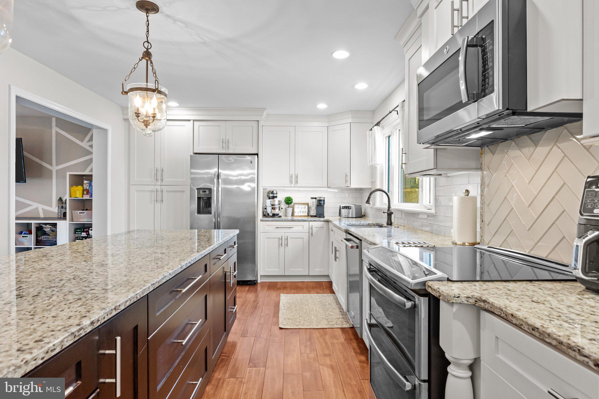 SWEETWATER FARMS - Residential