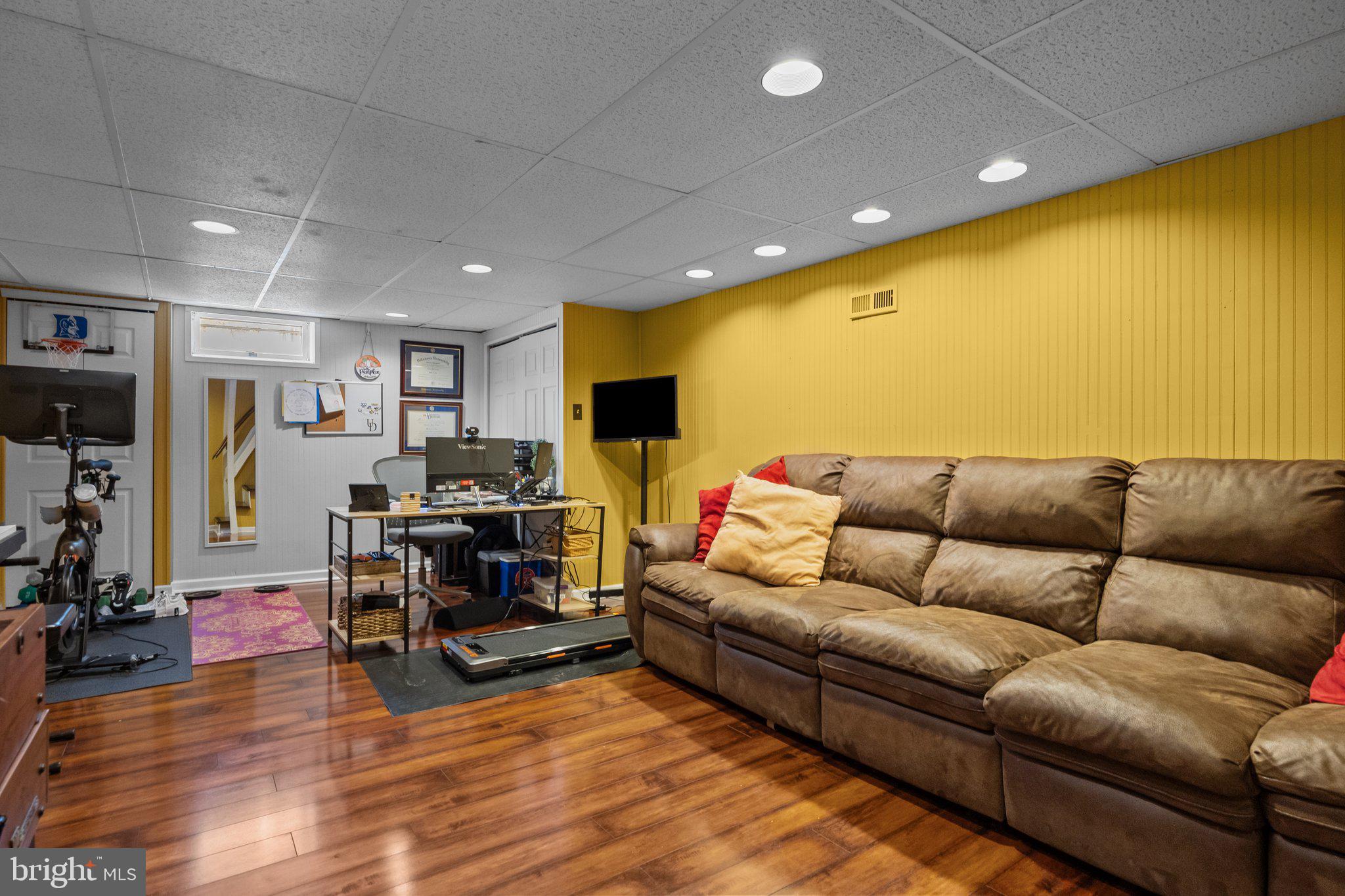 SWEETWATER FARMS - Residential