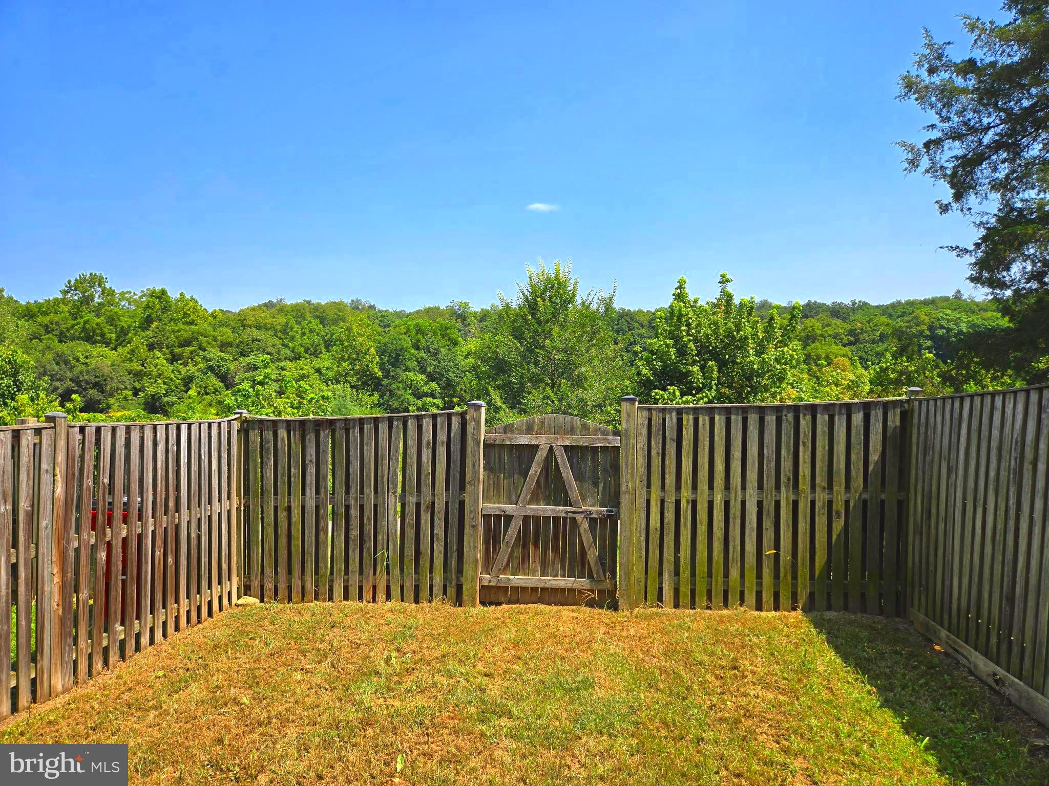 THE FAIRWAYS AT STONEBRIDGE - Residential