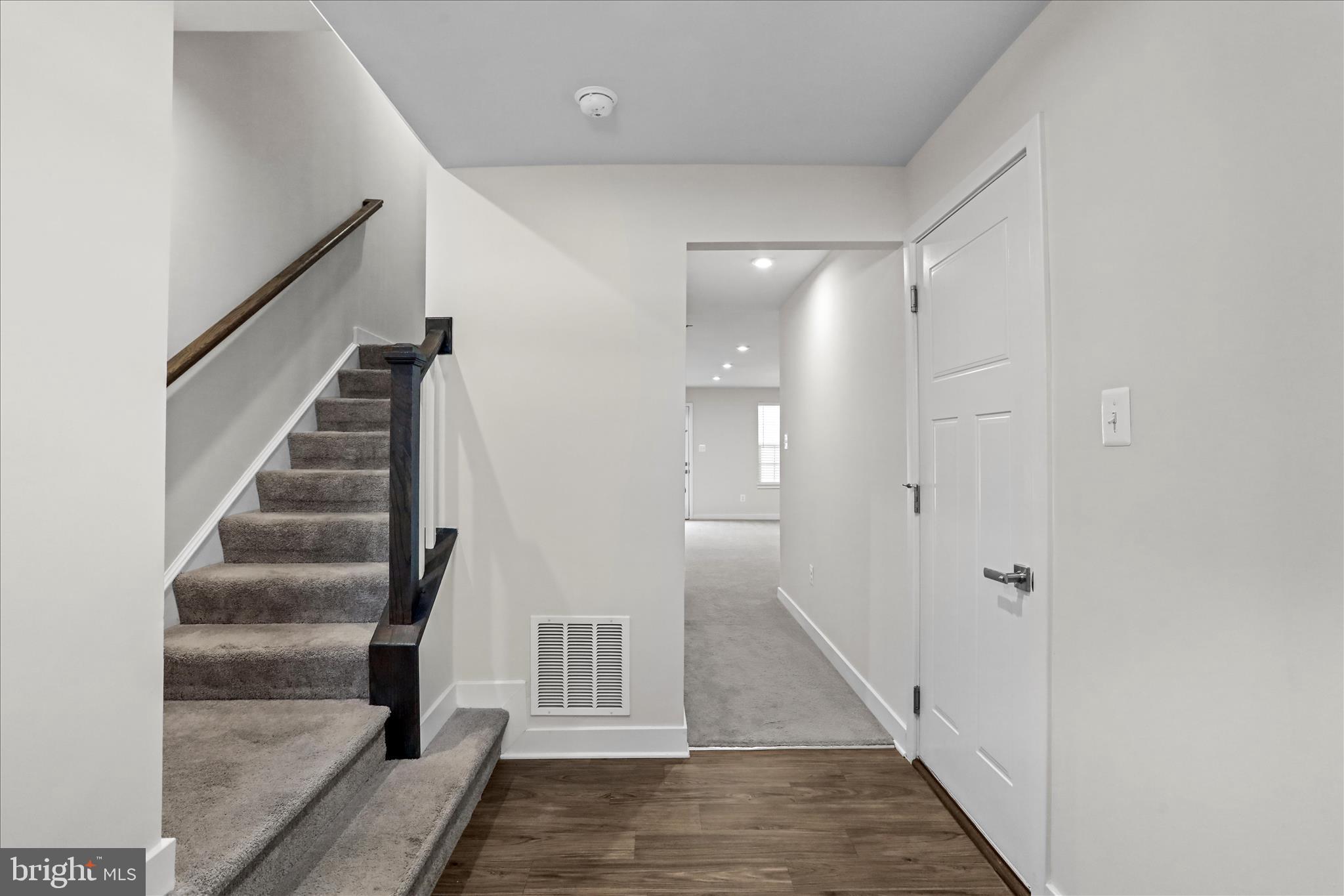 POTOMAC STATION - Residential