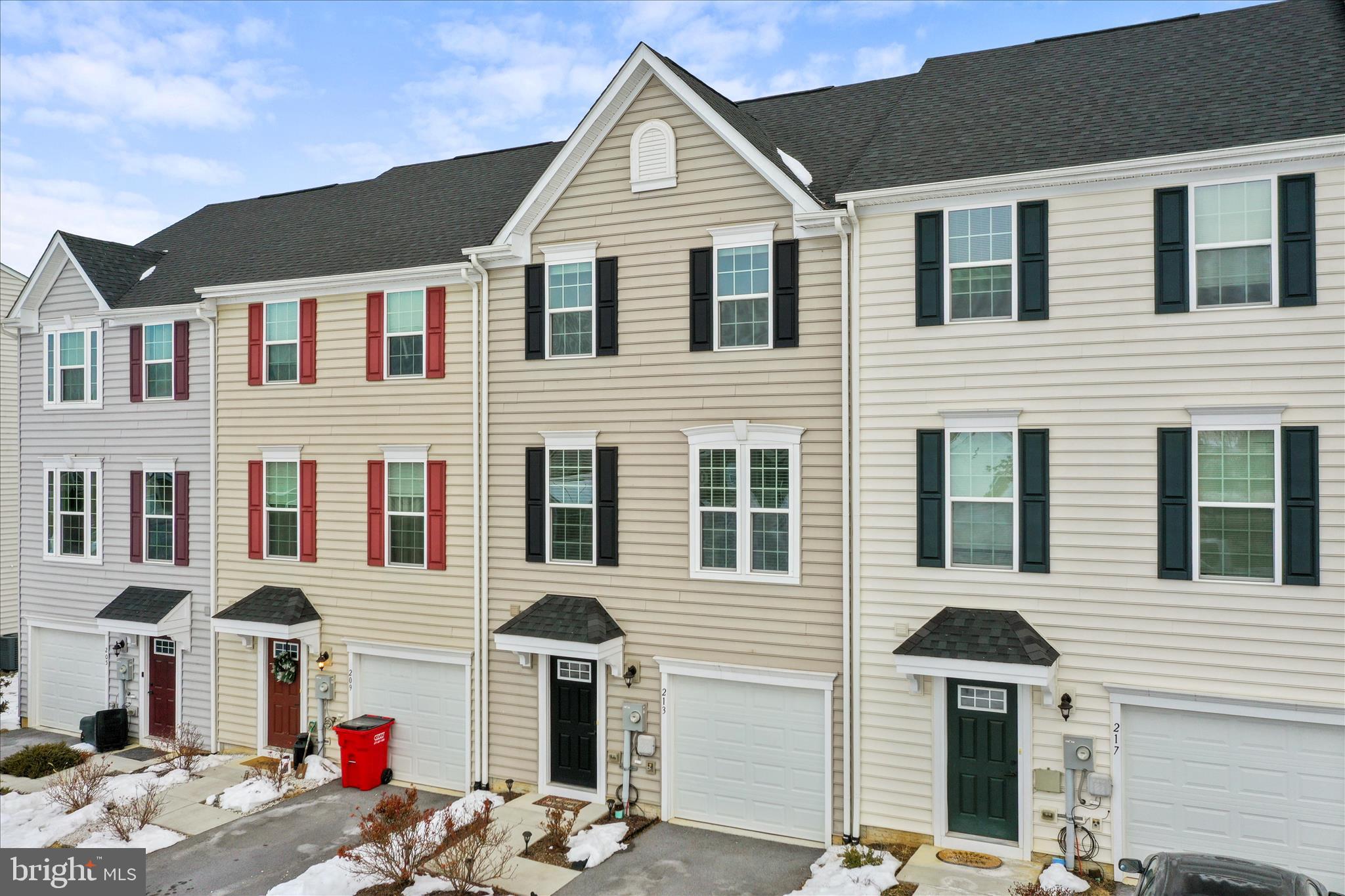 POTOMAC STATION - Residential