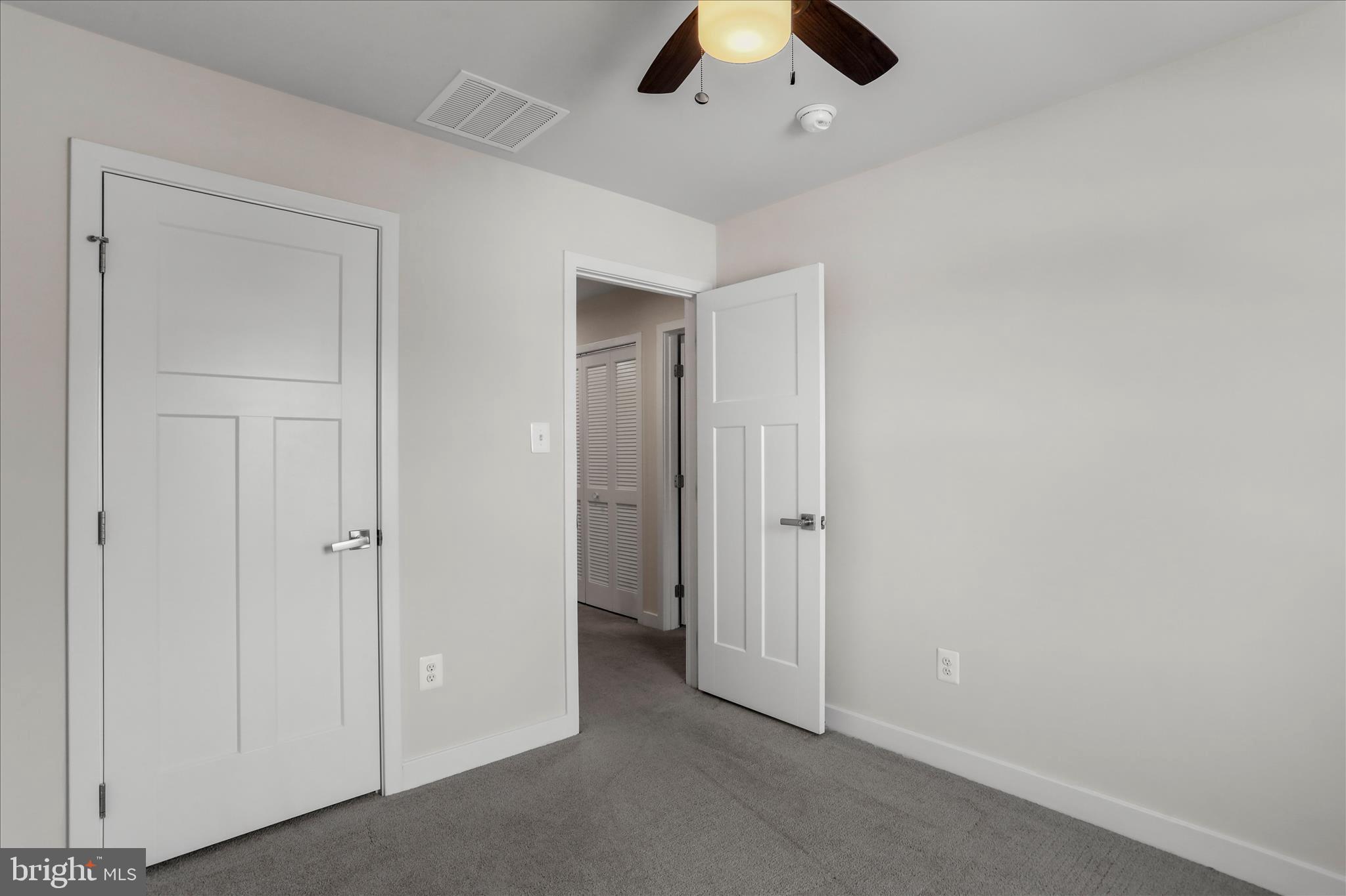 POTOMAC STATION - Residential