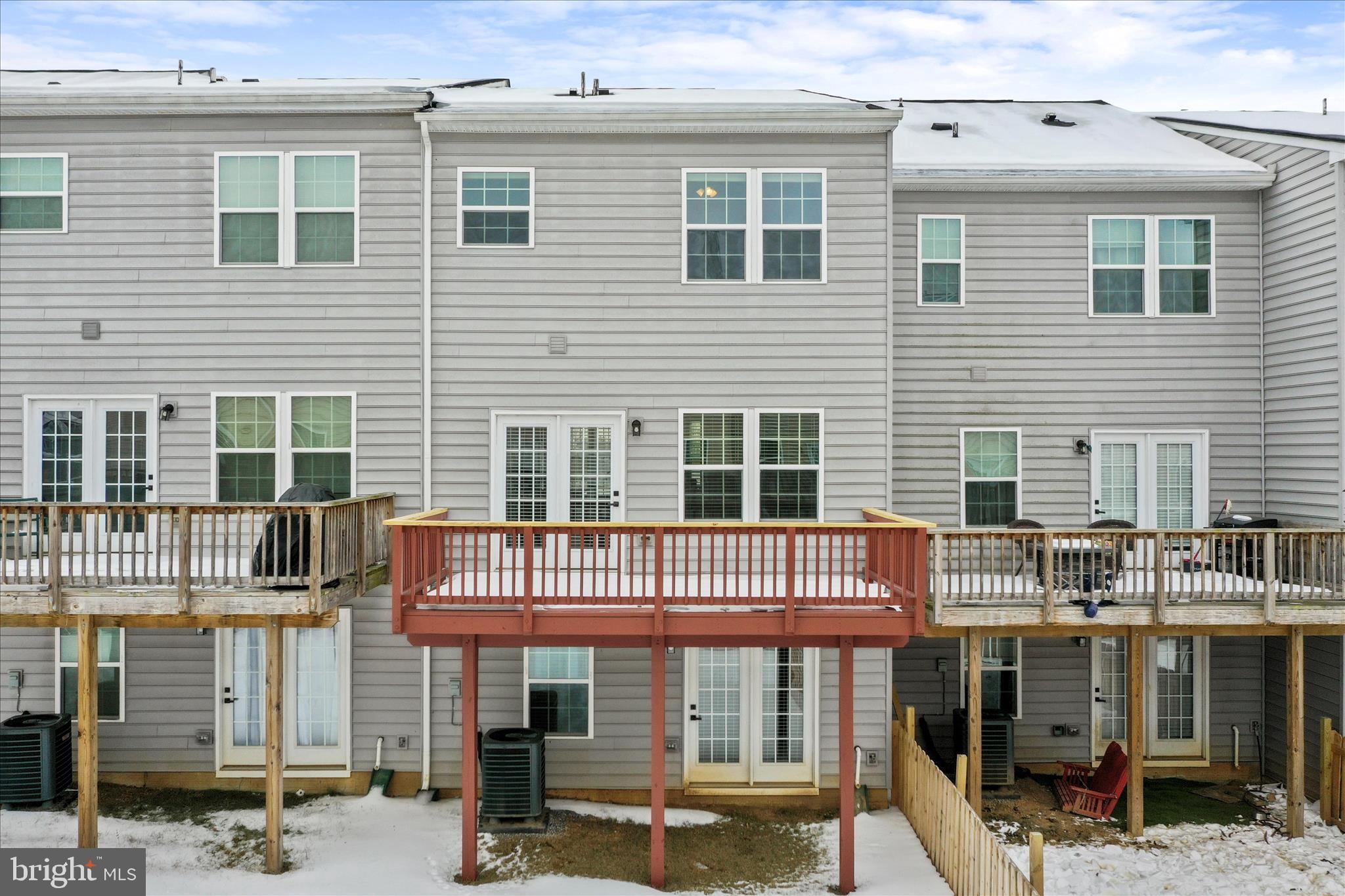 POTOMAC STATION - Residential