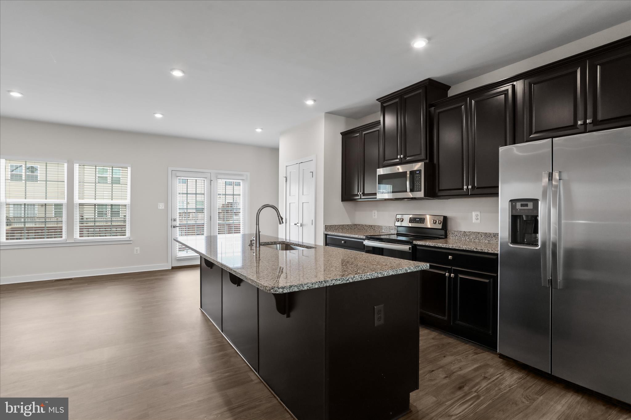 POTOMAC STATION - Residential