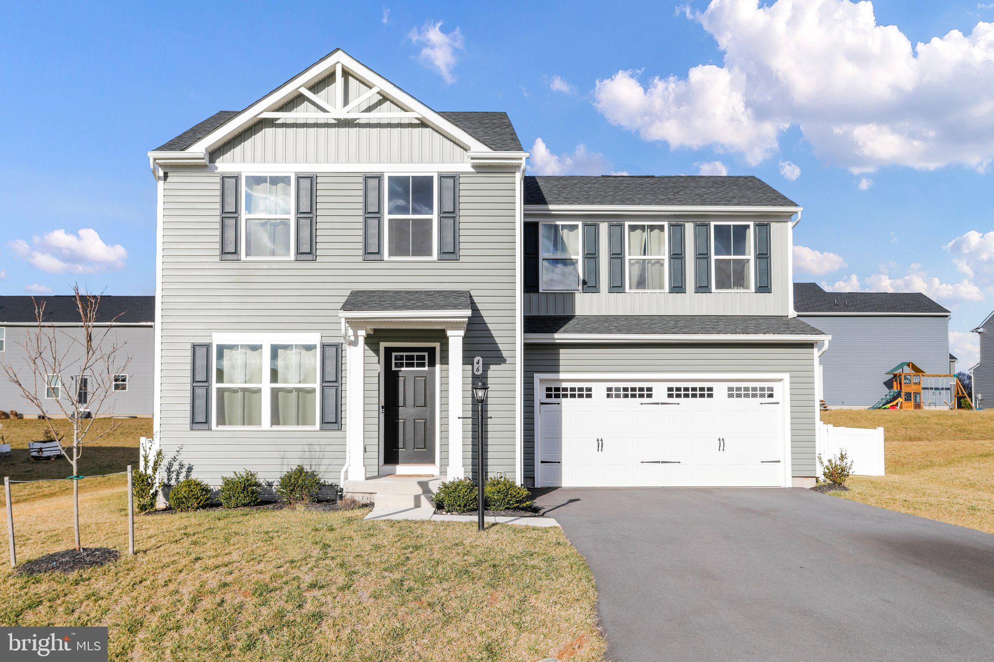 CARDINAL POINTE - Residential