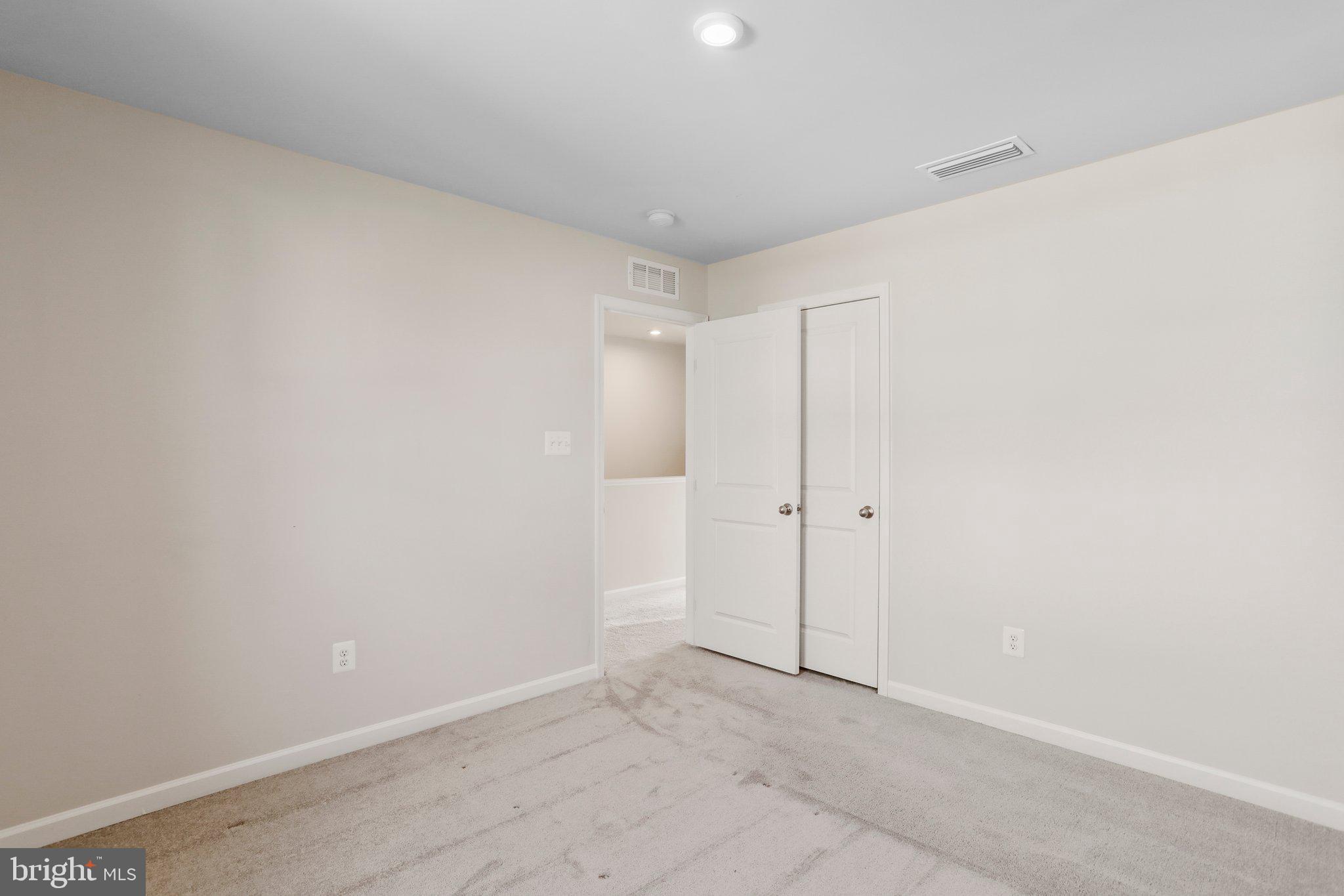 CARDINAL POINTE - Residential