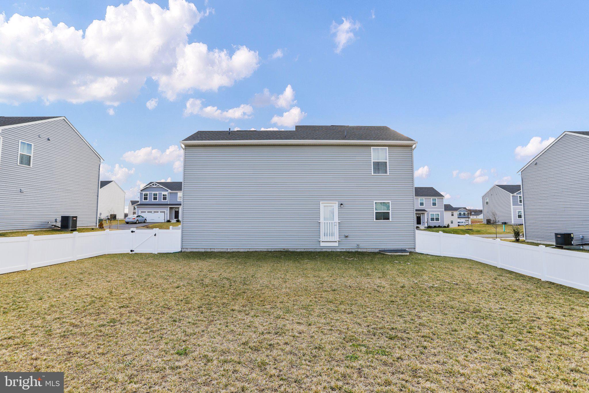 CARDINAL POINTE - Residential