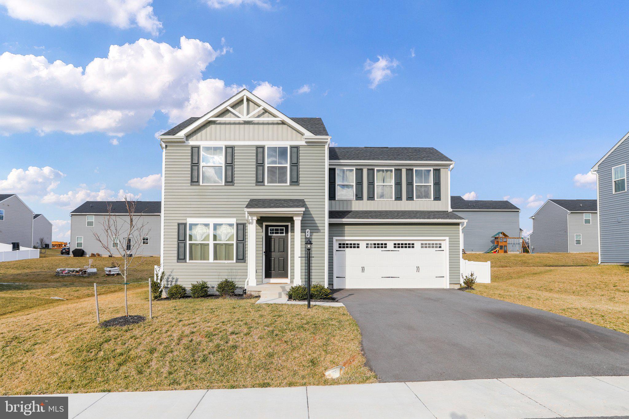 CARDINAL POINTE - Residential