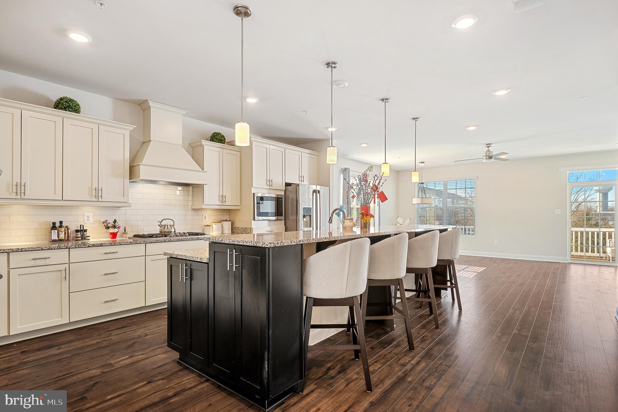 2762 LADY SLIPPER ROAD